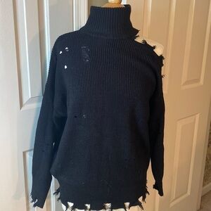 Signature8 Cold Shoulder Distressed Turtleneck Sweater Size Small - Like New